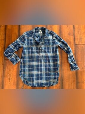 LOFT Navy Blue Plaid Half Button-Down Shirt with Gold Threading